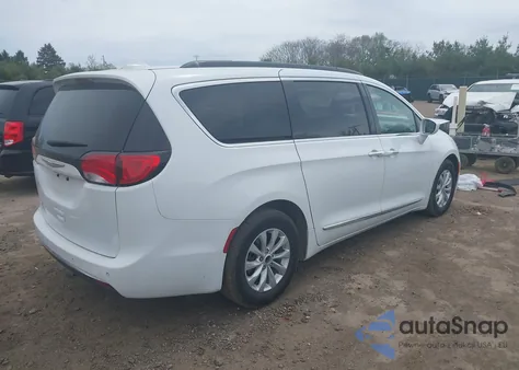 2017 Chrysler Pacifica Touring-L from USA, damaged, VIN 2C4RC1BG5HR676010